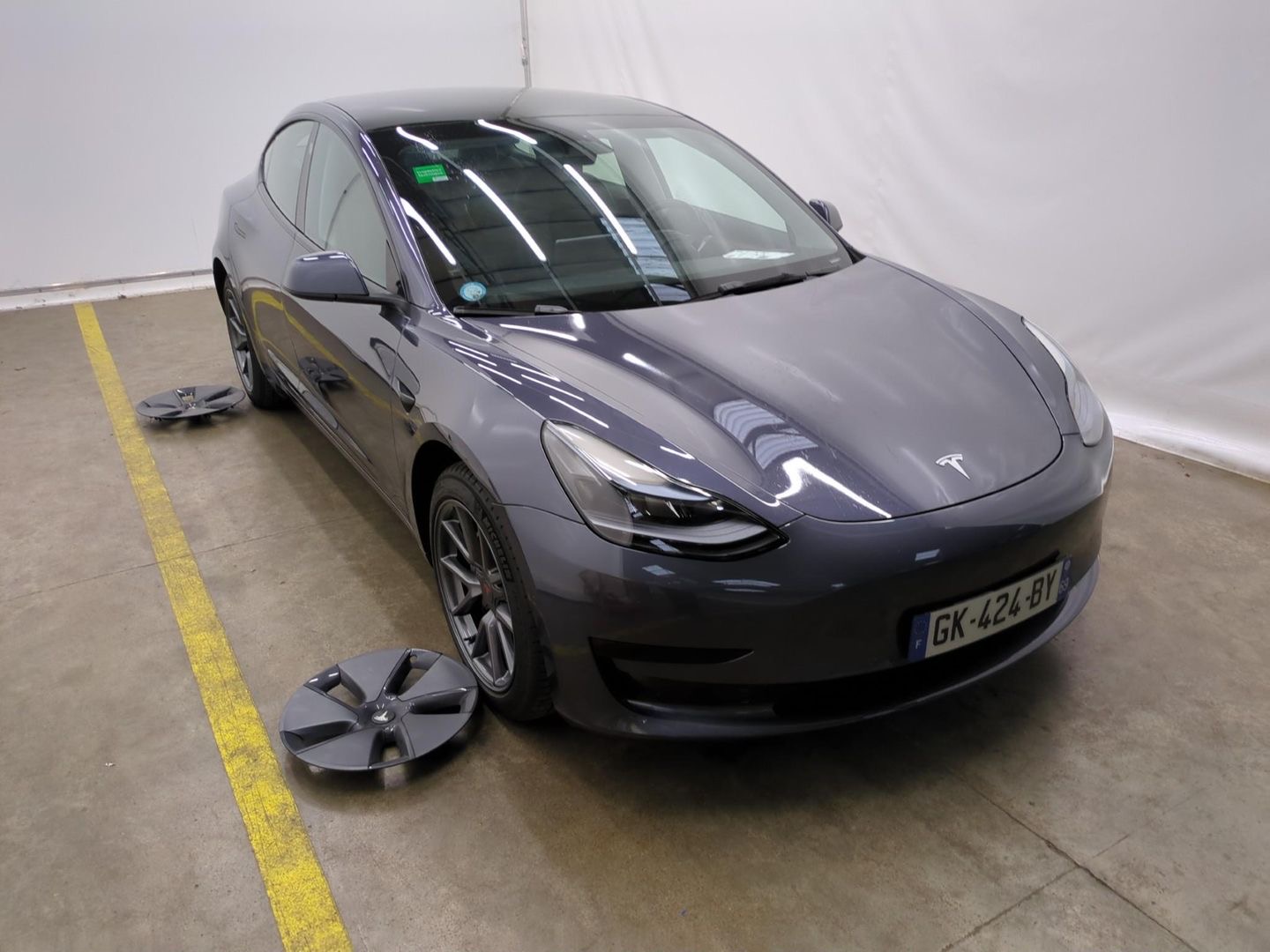 Tesla Model 3 — Photo 3