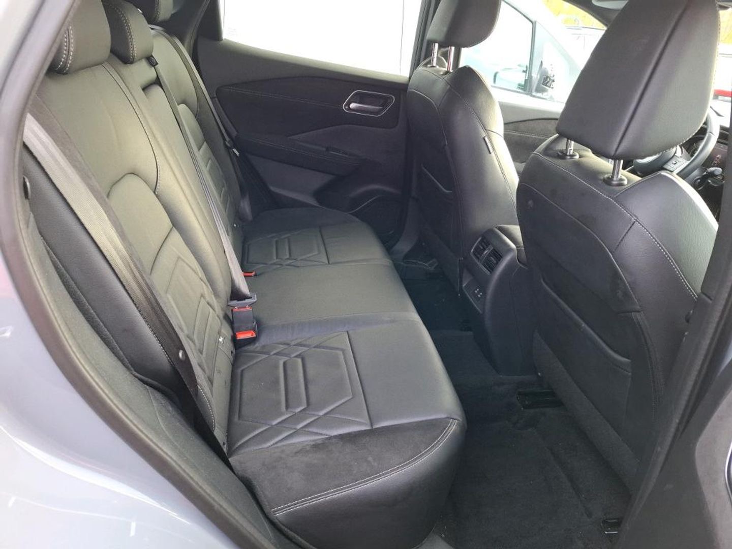 Nissan Qashqai — Photo 8