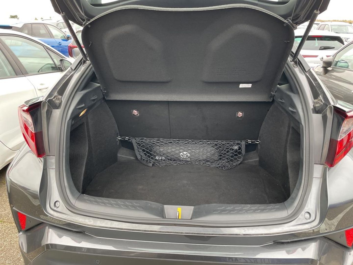 Toyota C-HR — Photo 10