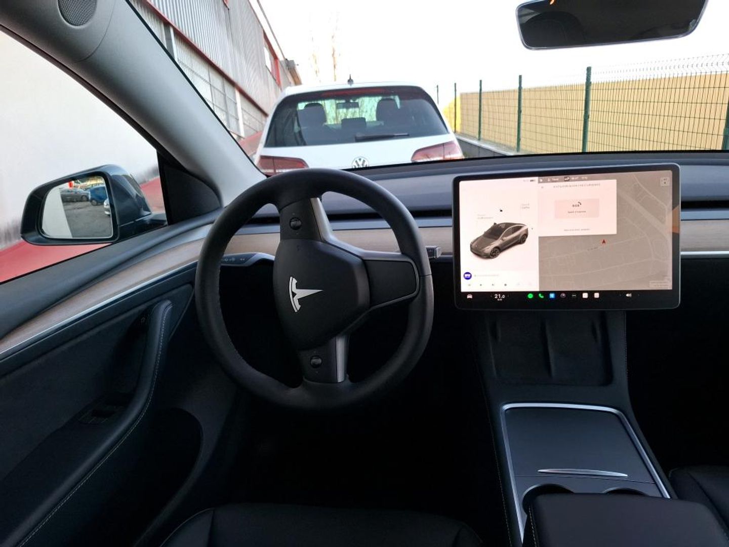 TESLA MODEL Y — Photo 6