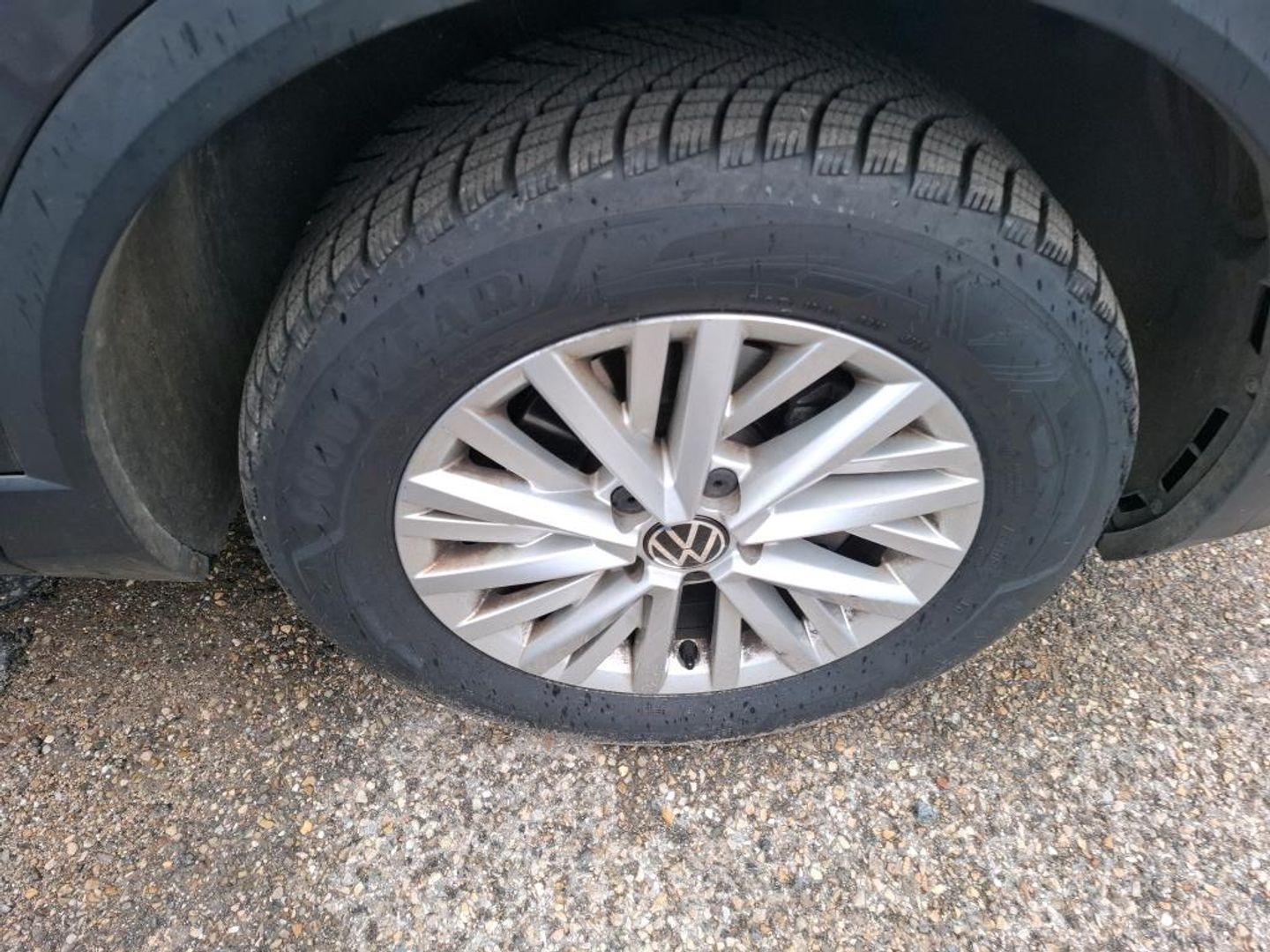 VOLKSWAGEN T-Roc — Photo 12