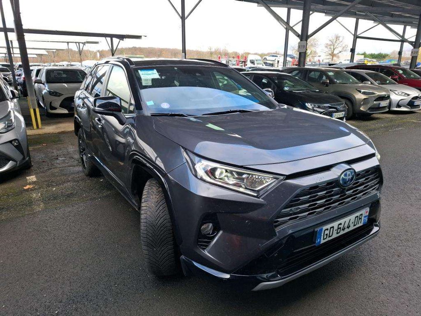 Toyota RAV4 — Photo 2
