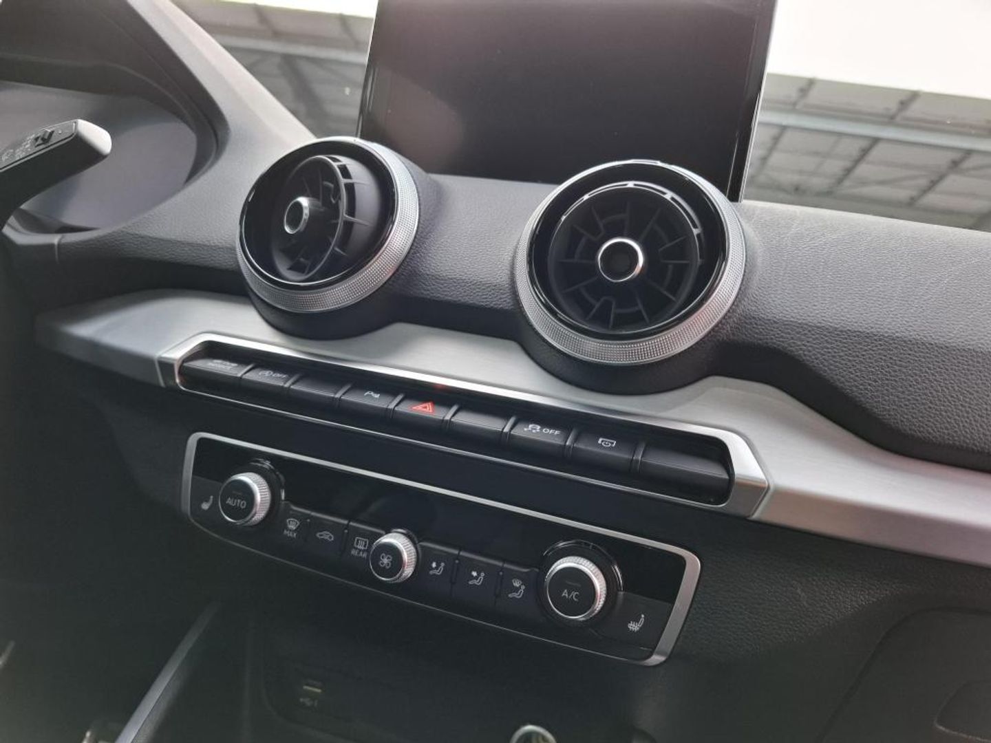 Audi Q2 — Photo 16