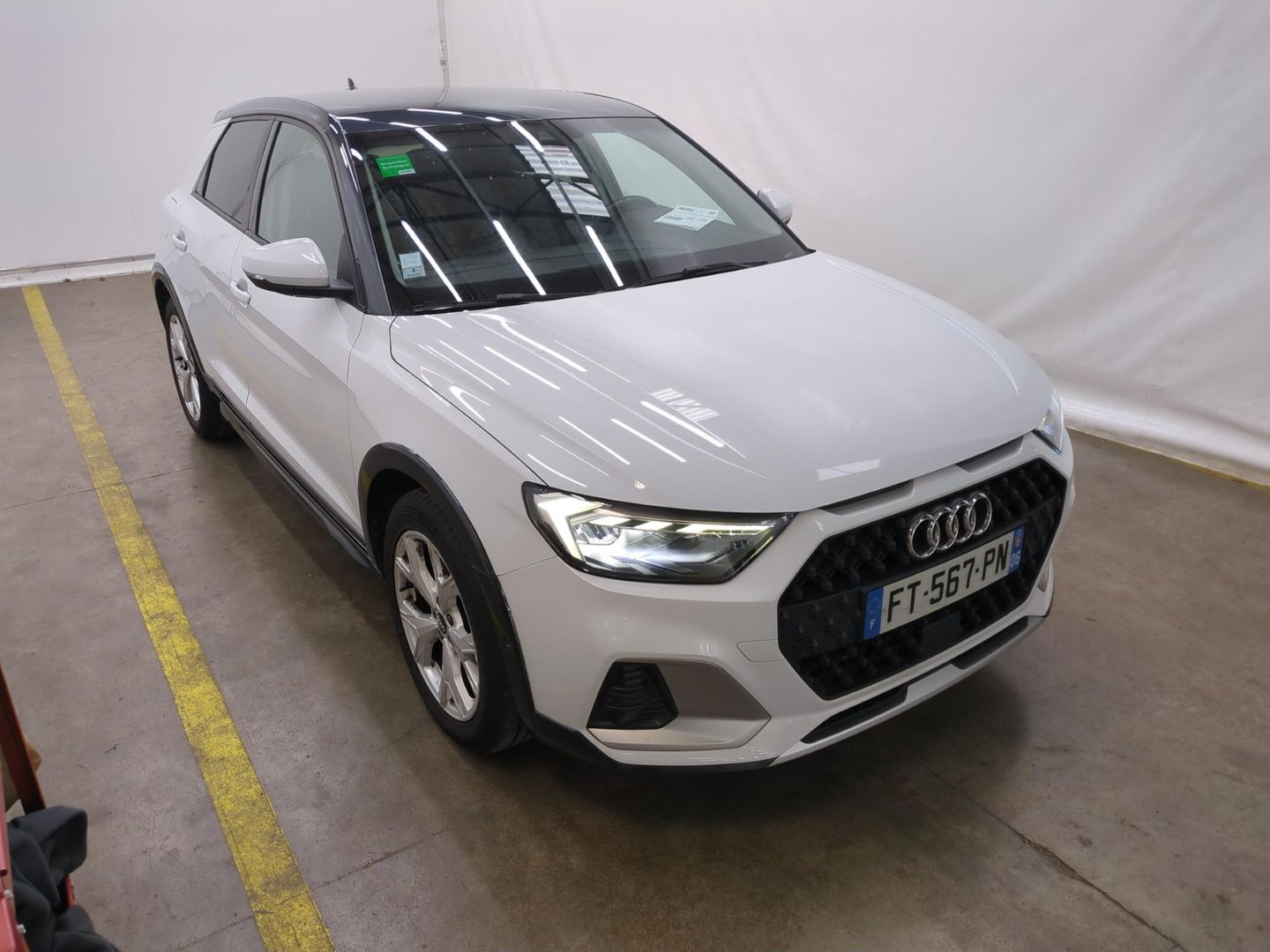 AUDI