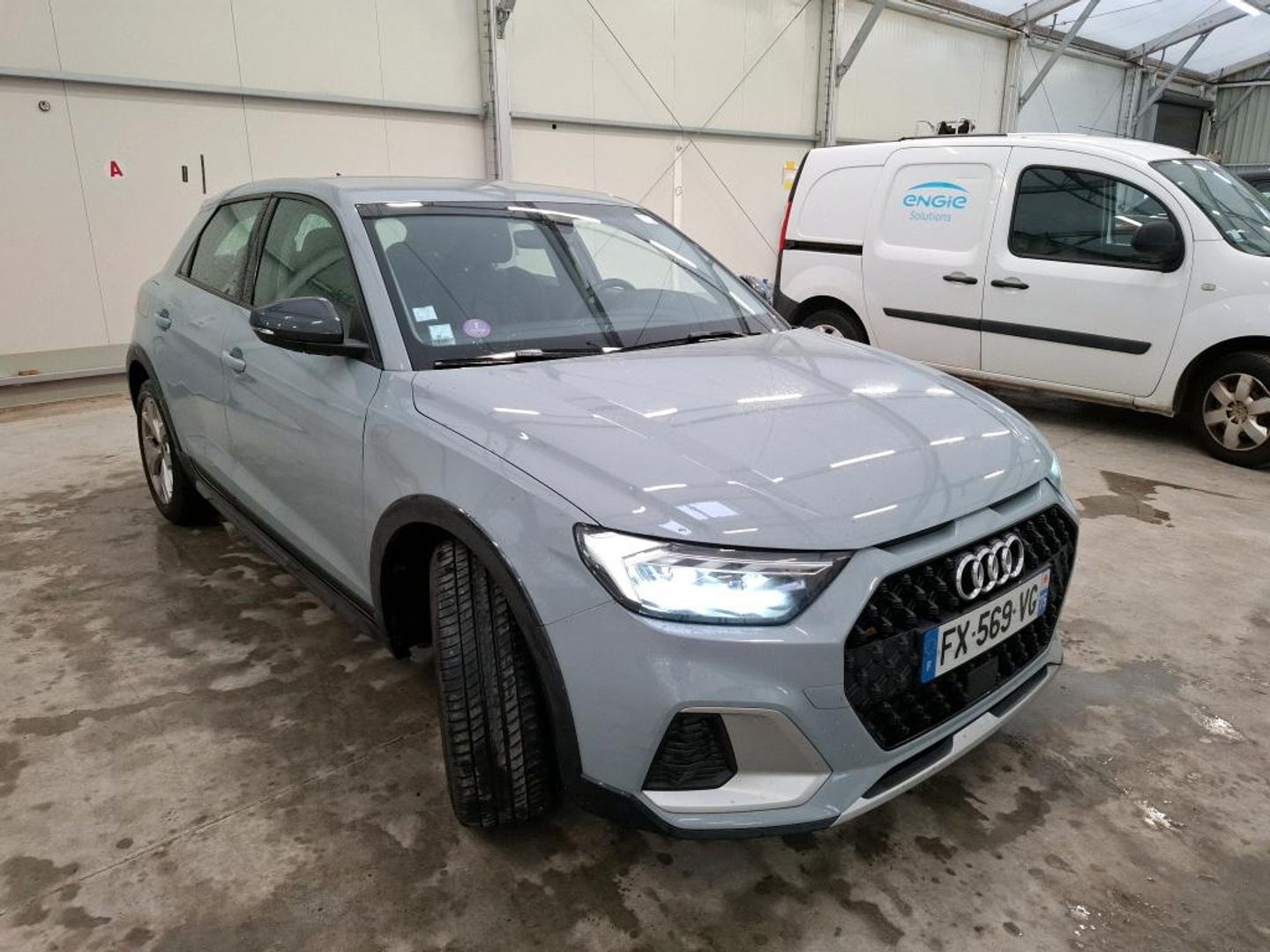 AUDI